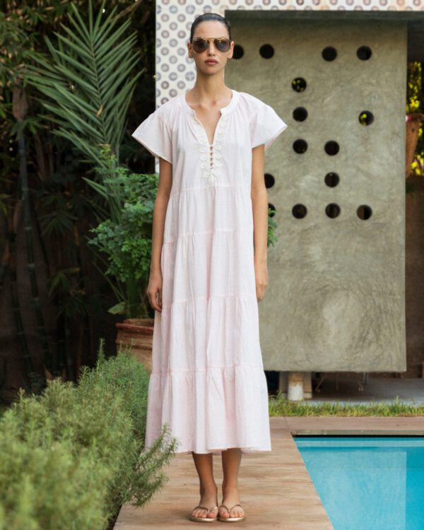 CAMILIA PINK